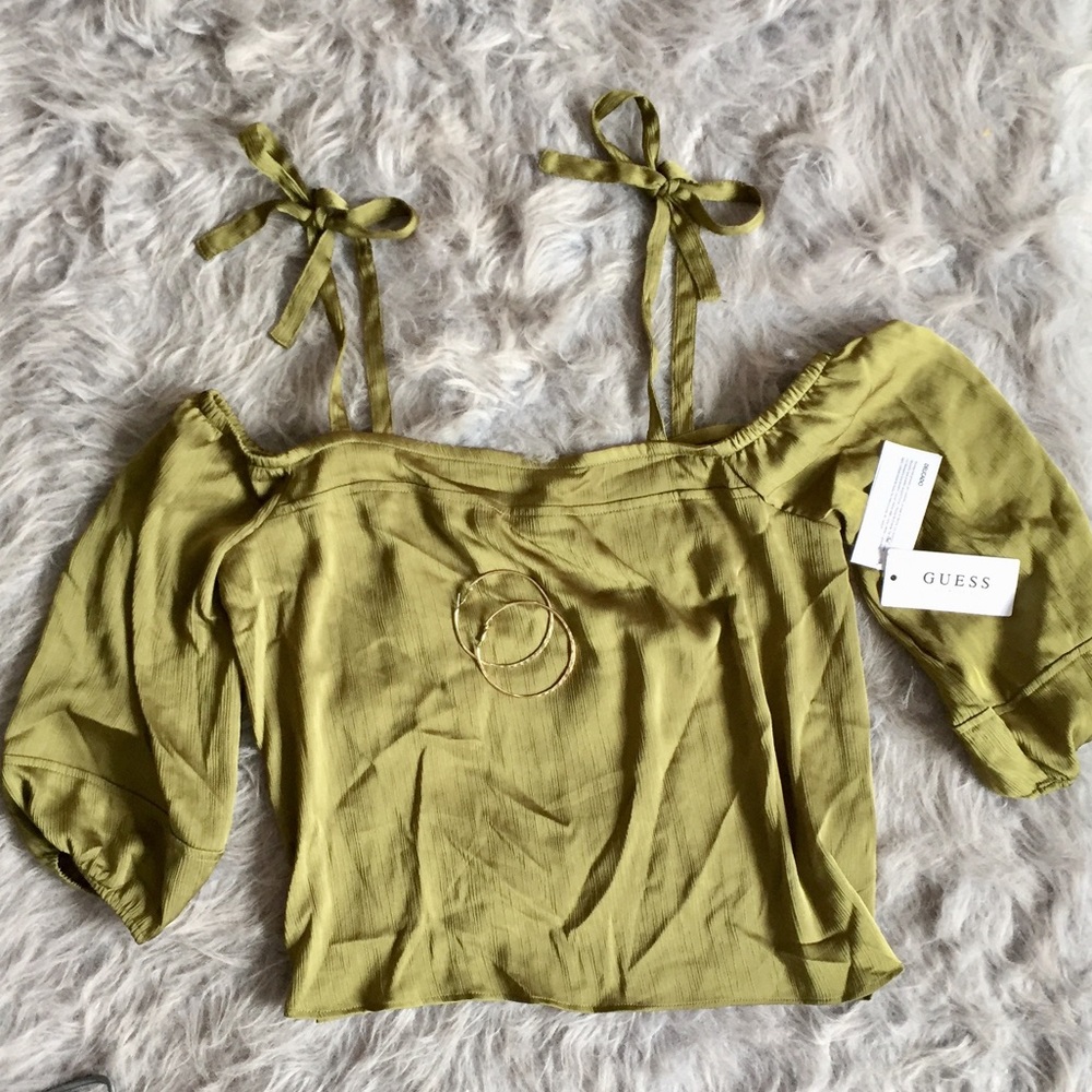 Olive top